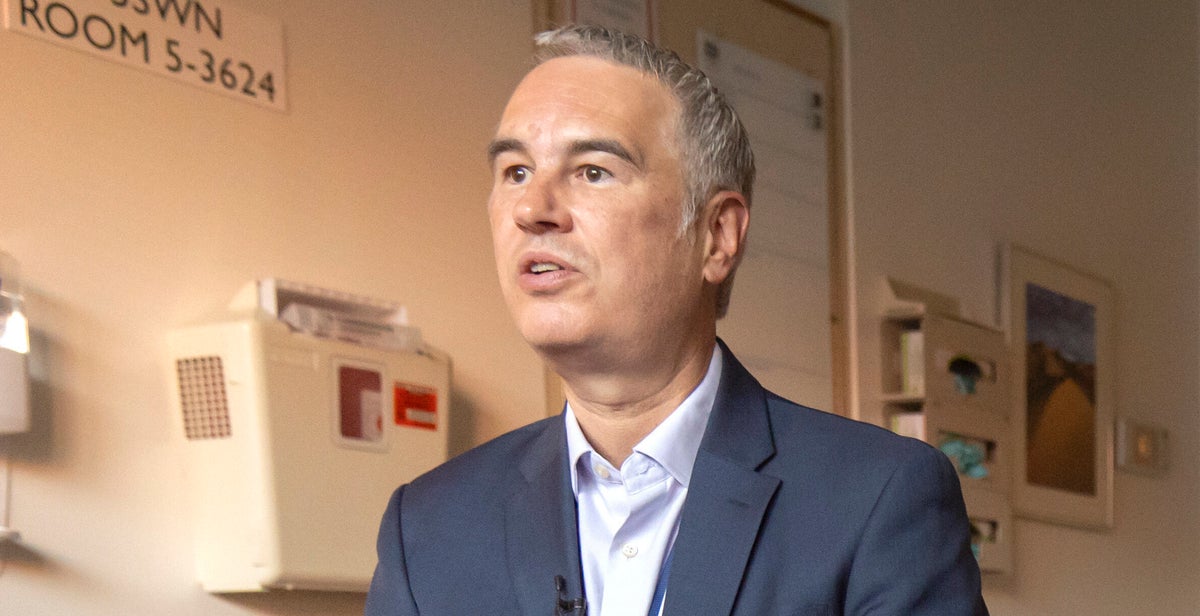 Top NIH Scientist Studying Ultraprocessed Foods Resigns, Says He’s Being Censored