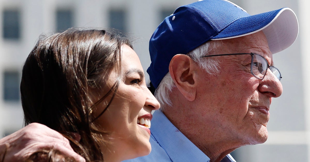 Speech Writers Reveal The Secret Sauce That's Firing People Up For AOC And Bernie's Rallies