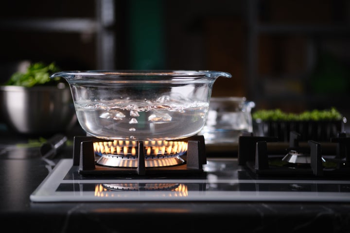 Glass Cookware Exploding Why Does Glass Cookware Explode? | HuffPost Life