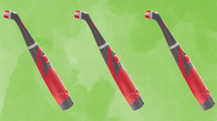 The Rubbermaid Reveal Power Scrubber.