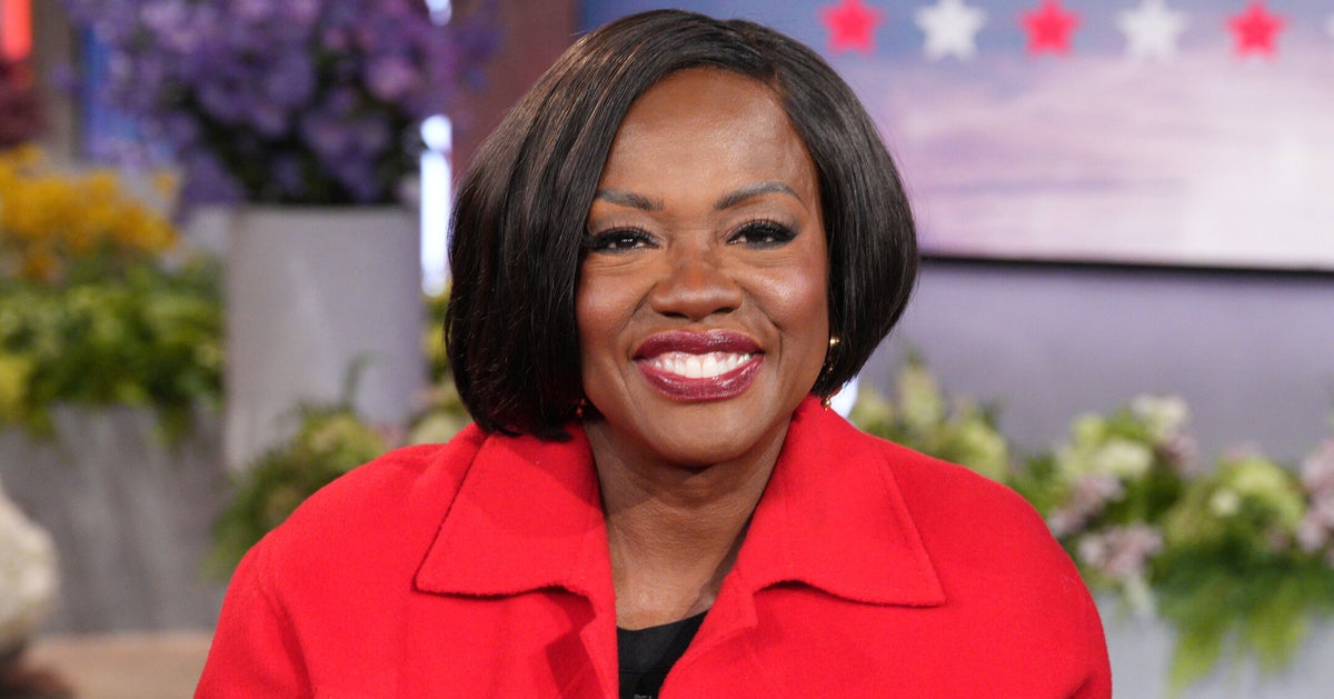 Viola Davis Shared She Followed A Celebrity Into The Bathroom — And It Got Awkward