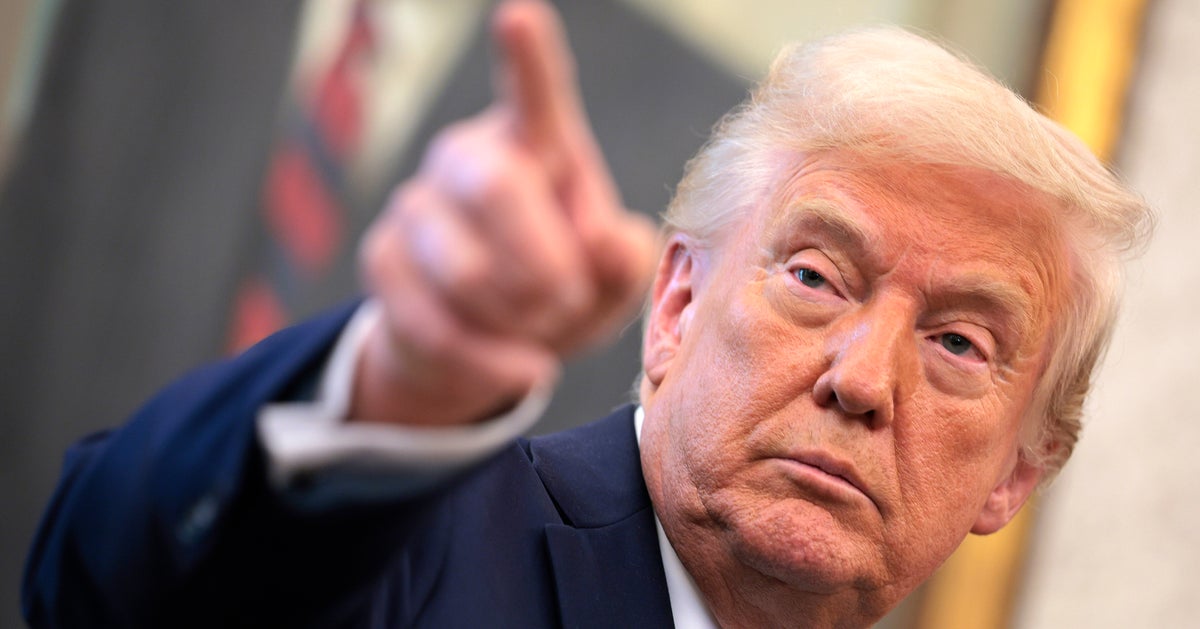NextImg:President To Speak At Commencements For 2 Trump-Approved Schools