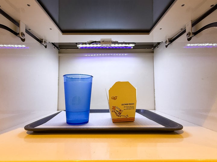 ロッカーの中には注文した商品が!