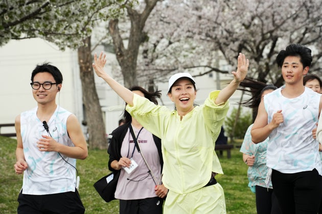 ランニングを楽しむ石川佳純さん