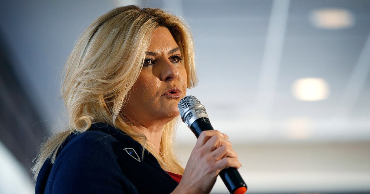 Trump Pardons Politician Who Paid For Plastic Surgery With Funds For Slain Officer