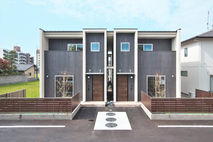 ハチドリソーラーの、太陽光と蓄電池を搭載した賃貸住宅