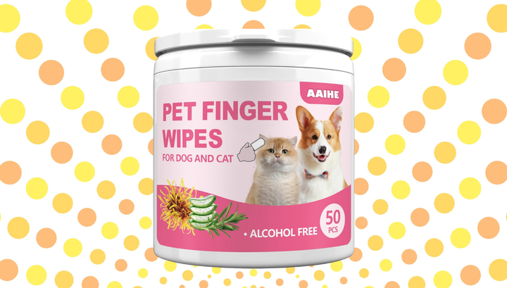These nifty wipes makes cleaning pets' ears a breeze.