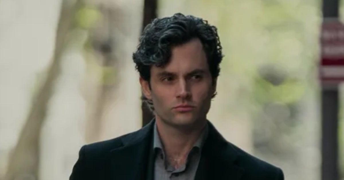 NextImg:Penn Badgley 'Fought To Be As Naked As Possible' In ‘You’ Season Finale For This Earnest Reason