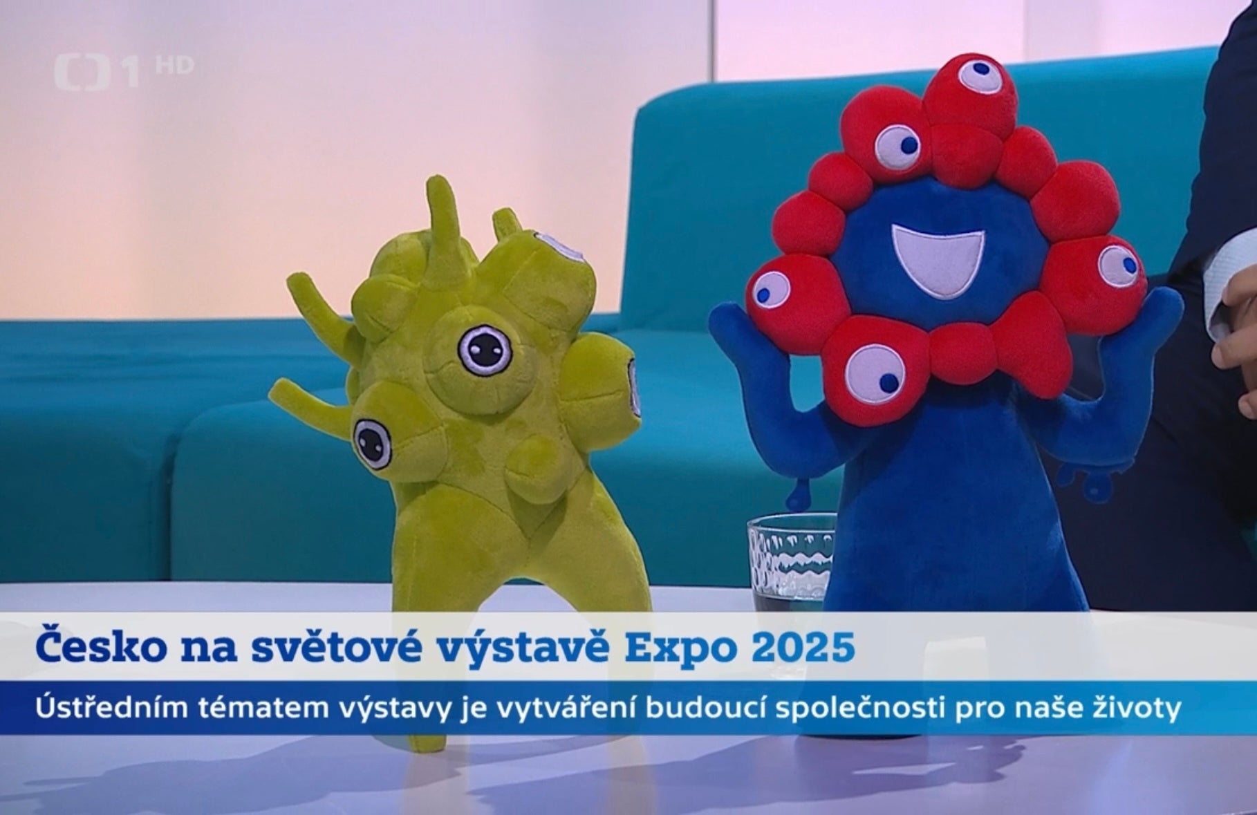 【大阪・関西万博】チェコパビリオン公式ピンバッジ3点セット(青、白、レネ) 大阪・関西万博】チェコパビリオン公式ピンバッジ3点セット(青、白