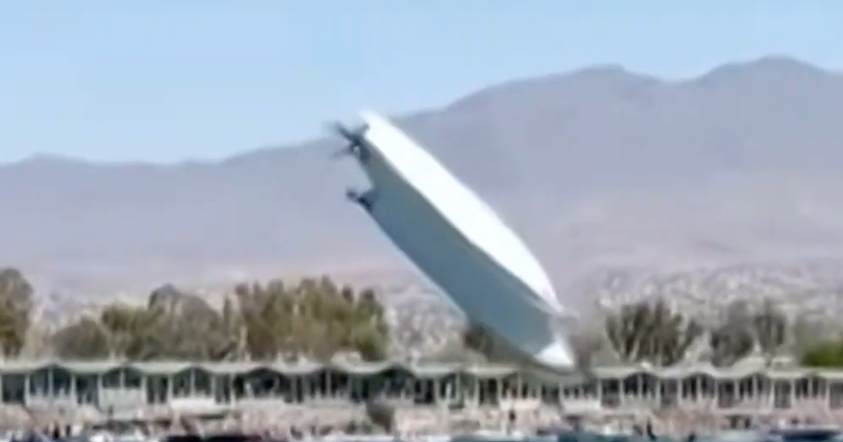 Speedboat Flips Midair At 200 Mph And Still Wins Race On Arizona Lake