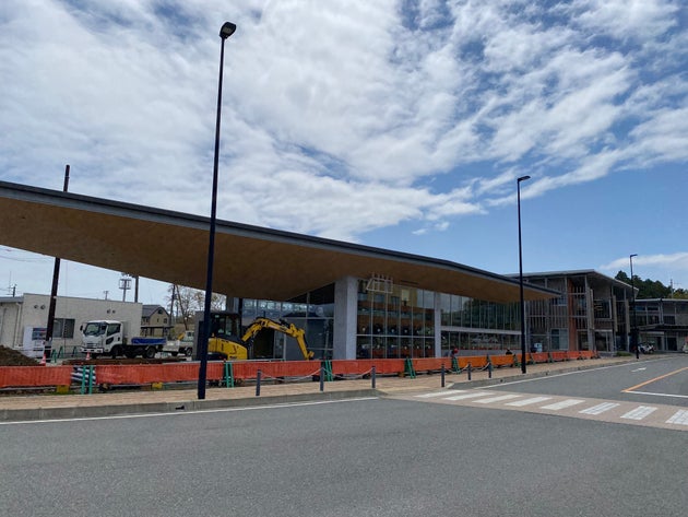 双葉町役場の隣では震災後初めて町内にできるスーパーの建設が進む