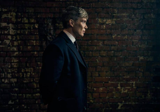 Ο Κίλιαν Μέρφι ως Τόμι Σέλμπι στο Peaky Blinders.