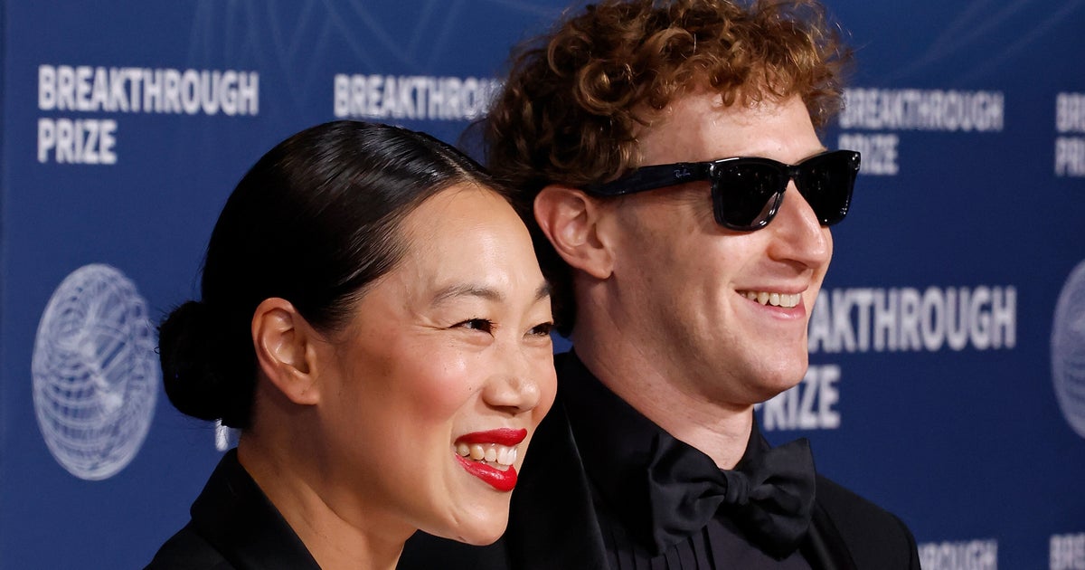 Mark Zuckerberg Admits Ornate Statue Of His Wife Was A Bit 'Weird'