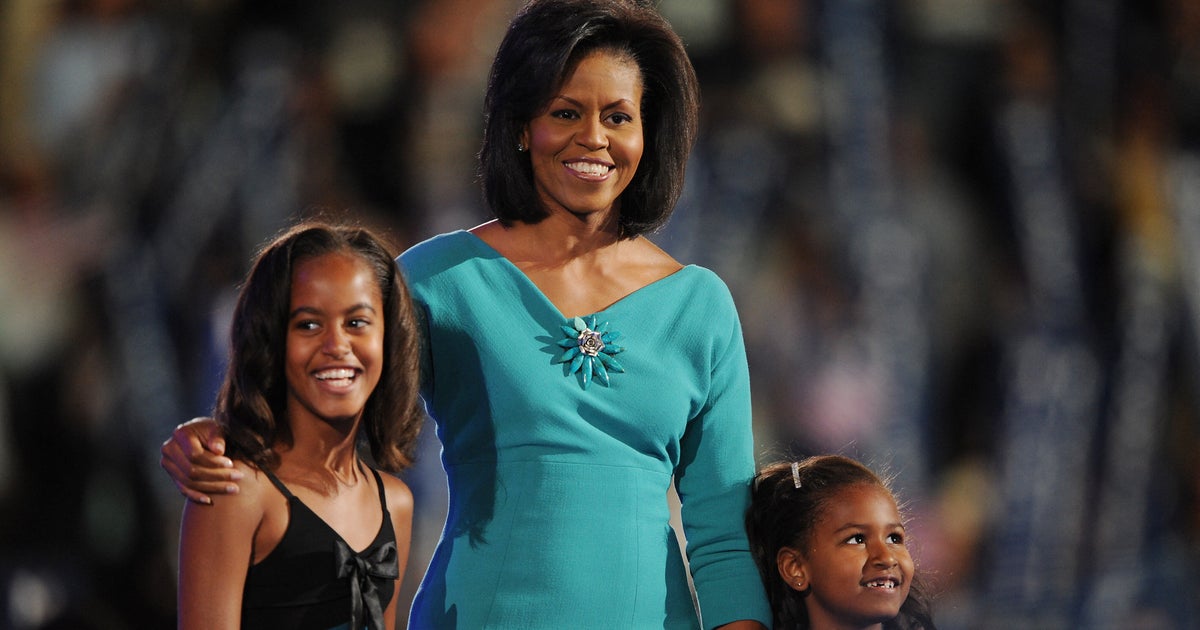 NextImg:Michelle Obama Details 'Nightmare' Of Keeping Daughters Out Of Tabloids During Teen Years