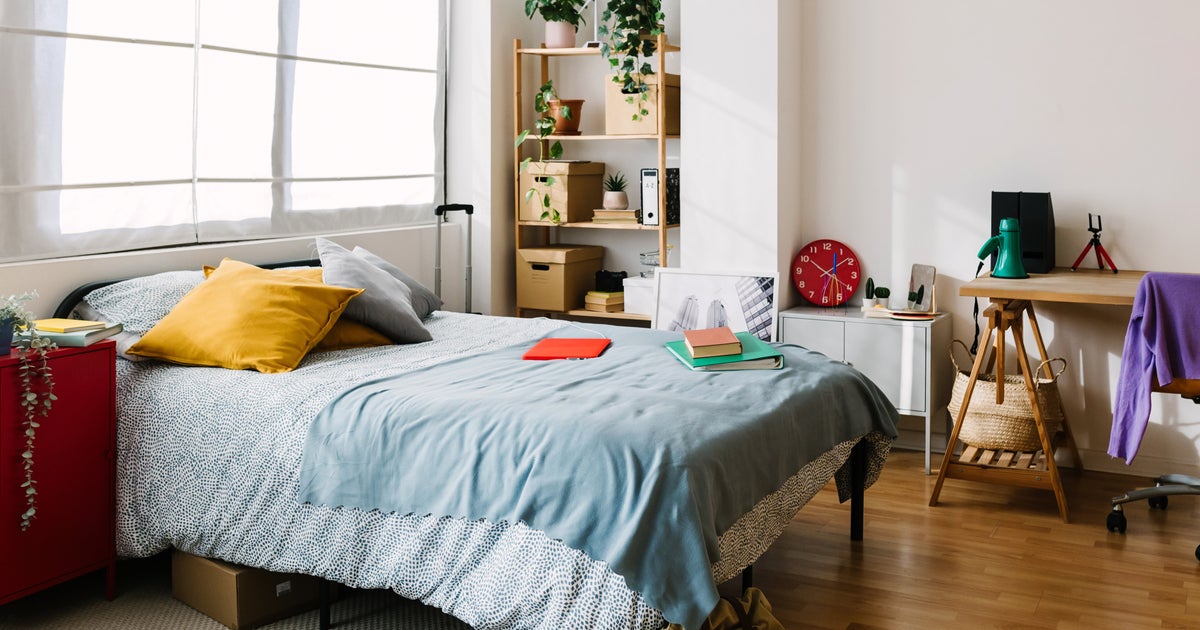 NextImg:Behold, The Germiest Places In Your Bedroom