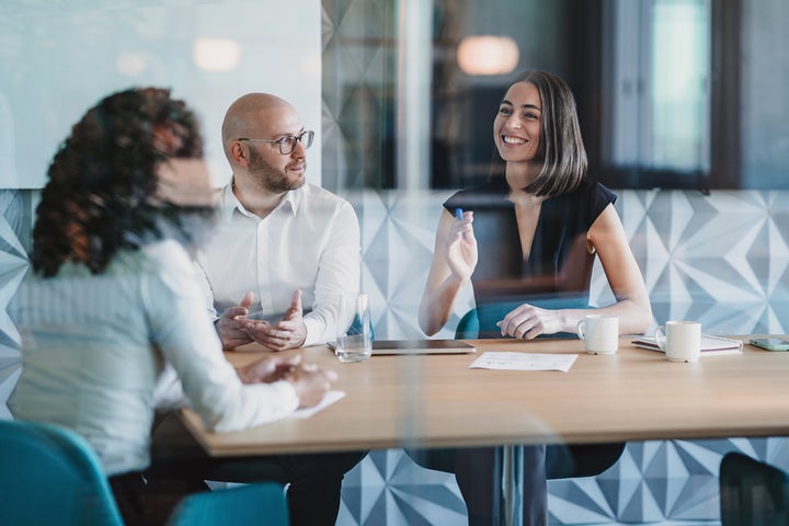 Experts weigh in on when praise directed toward management is and isn't appropriate at the workplace.