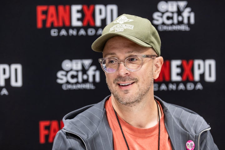 Steve From 'Blue's Clues' Shares Gutting Revelation About Faux Loss of life Rumors - The Boston Courier 1 Burns, here at FAN EXPO Canada 2024 last August, told "Soul Boom" host Rainn Wilson, "When a gazillion people you’ve never met tell you that you’re dead, it’s bad when you’re severely clinically depressed."