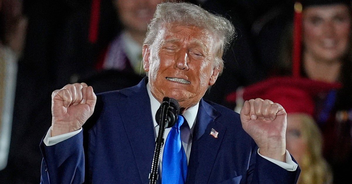 People Beg Trump To Ditch This 'Embarrassing' And 'Tired' Bit After Graduation Speech