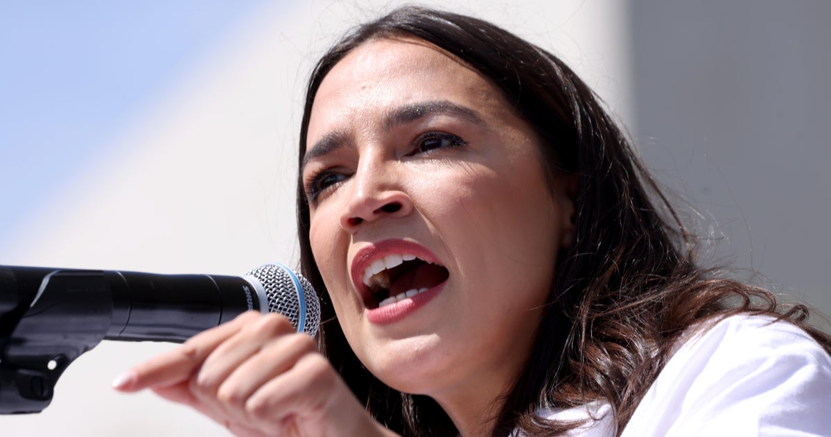 'Do I Look Like I Care?': AOC Shreds Trump's Border Czar In Blunt Free Speech Reminder