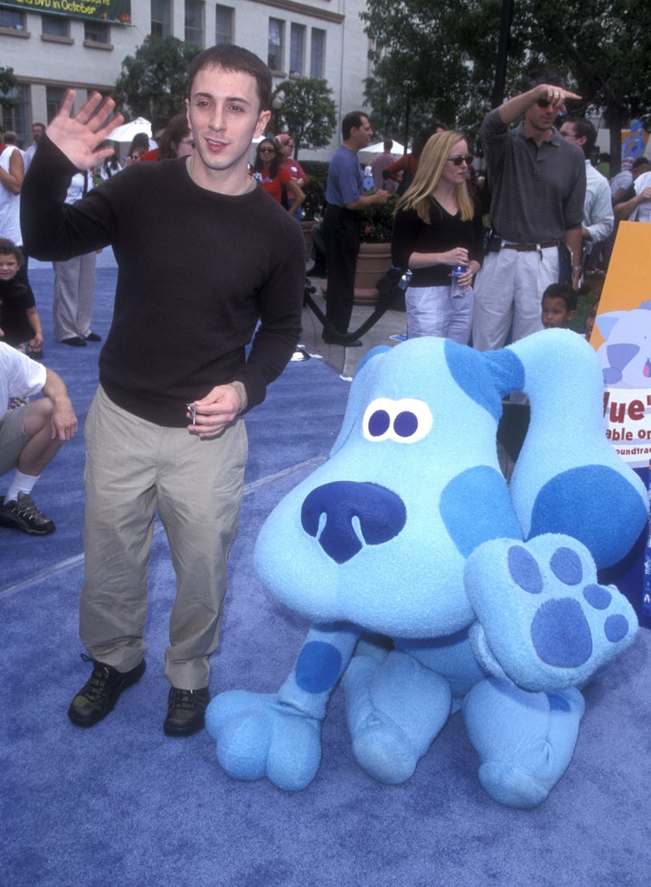 Steve From Blue’s Clues Bought Sincere About His Earnings, And It’s Not What You’d Anticipate – The Boston Courier Steve From Blue’s Clues Bought Sincere About His Earnings, And It’s Not What You’d Anticipate – The Boston Courier