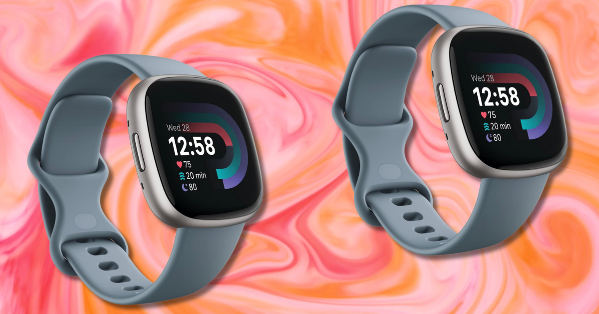 Reviewers Say This FitBit Is ‘Better Than The Apple Watch’ — And It’s 25% Off Today