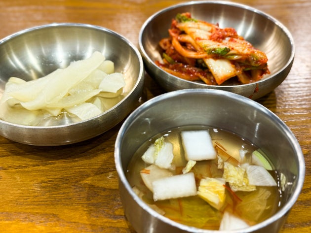 3種類のパンチャン（おかず）