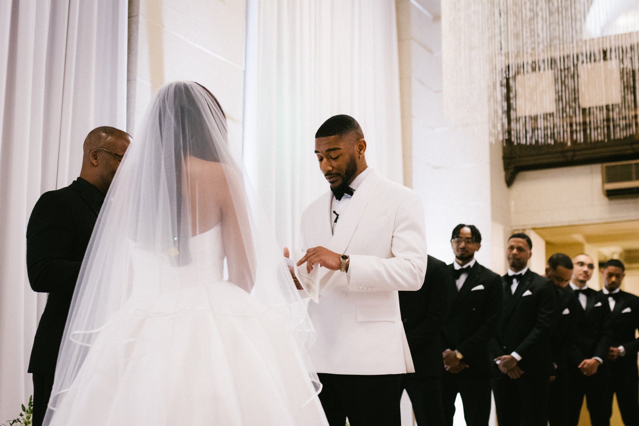 Despite Des Vignes' initial apprehension, Smith knew how important it was for him and his wife to still have a big traditional wedding: “Like any couple hoping to stand the test of time, we only plan to get married once!”