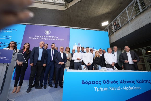 Υπογράφηκε η σύμβαση παραχώρησης για το τμήμα Χανιά – Ηράκλειο του Β.Ο.Α.Κ.