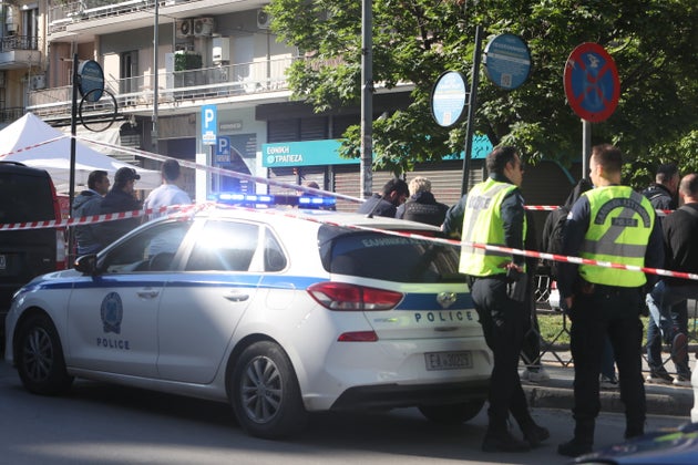 Έκρηξη τα ξημερώματα του Σαββάτου έξω από υπόγειο πάρκινγκ πολυκατοικίας και κάτω από υποκατάστημα τράπεζας, στο κέντρο της Θεσσαλονίκης. Σάββατο 3 Μαϊου 2025.