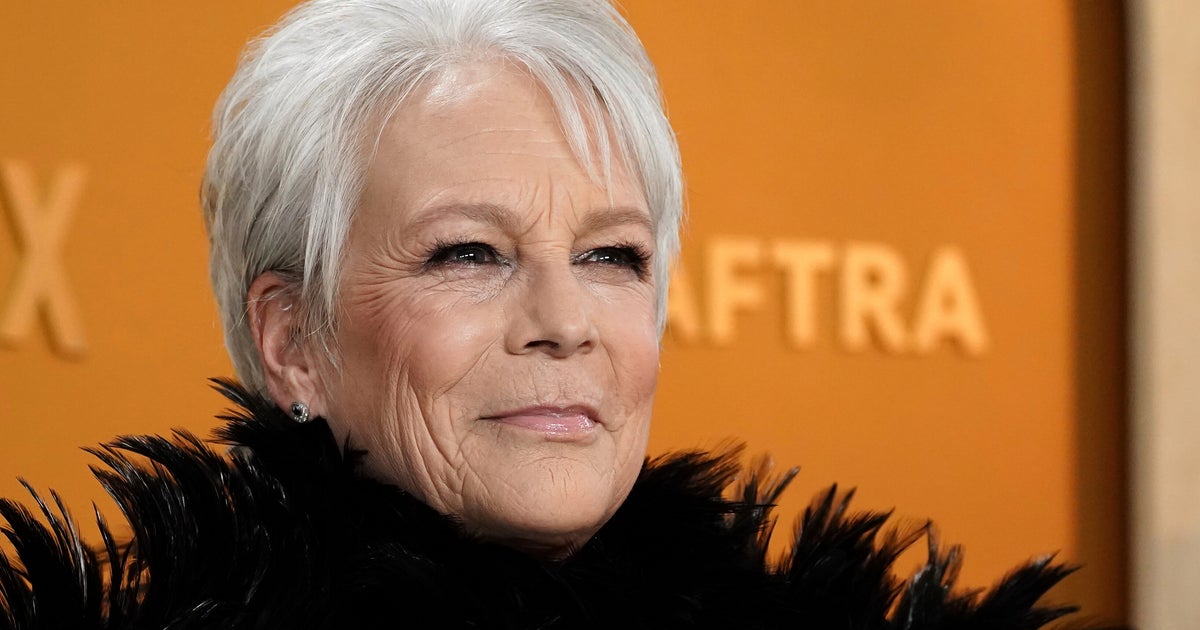 Jamie Lee Curtis spricht darüber, warum sie ihre Schönheitsoperationen ...