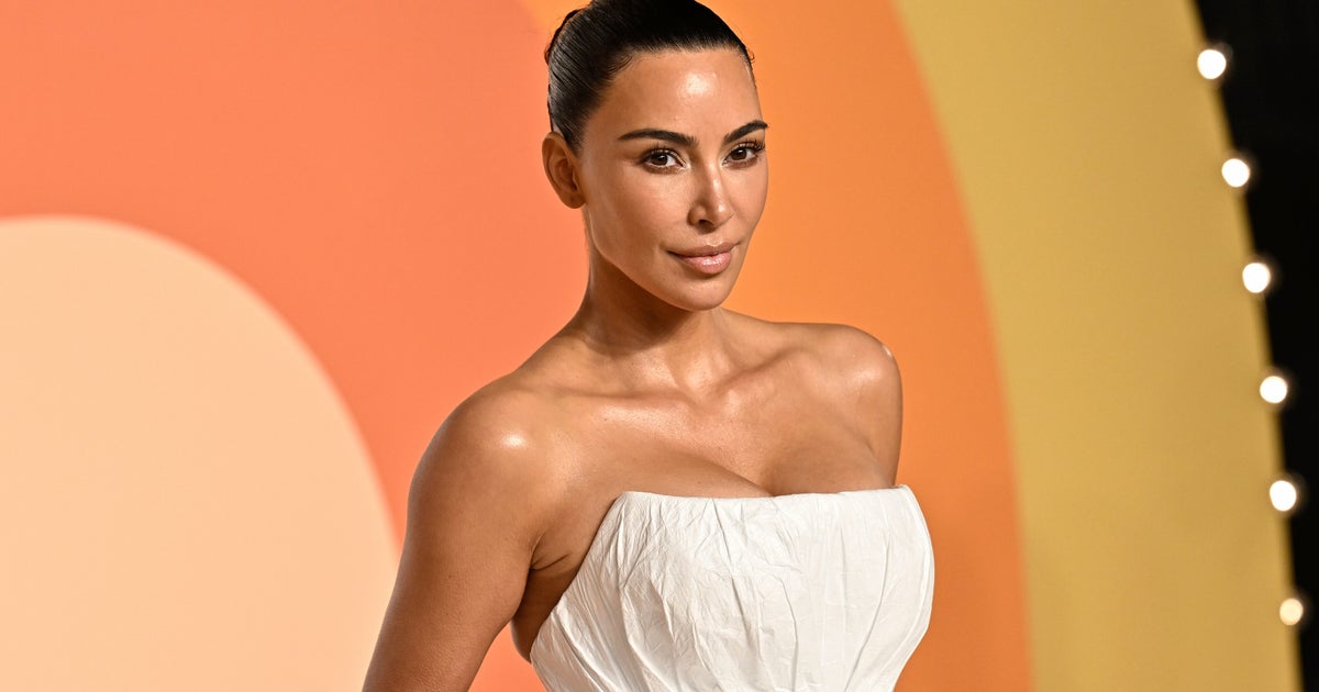 NextImg:Kim Kardashian To Testify In Paris Trial About Jewelry Heist
