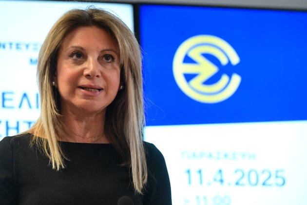 Συνέντευξη Τύπου του Συλλόγου Ατόμων Πληγέντων Δυστυχήματος Τεμπών 28/2/2023, στην Αθήνα, Παρασκευή 11 Απριλίου 2025. Η έκτακτη συνέντευξη τύπου αφορά τις πρόσφατες εξελίξεις σχετικά με το πόρισμα του ΕΟΔΑΣΑΑΜ, για την πυρόσφαιρα. (ΤΑΤΙΑΝΑ ΜΠΟΛΑΡΗ/EUROKINISSI)