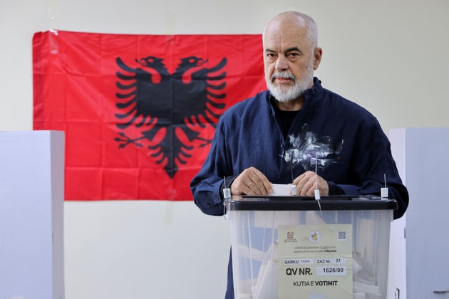 Ο Έντι Ράμα στην κάλπη (AP Photo/Vlasov Sulaj)