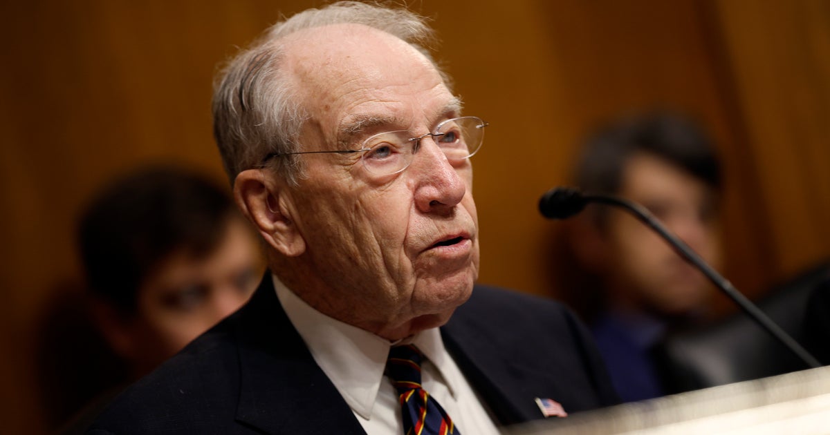 Republicans Shrug As Trump Plans To Accept $400 Million Jet From Qatar