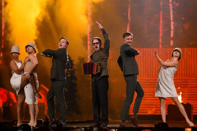 Το απόλυτο φαβορί του κοινού, οι Kaj, που εξασφάλισαν άνετη πρόκριση στη Σουηδία. 