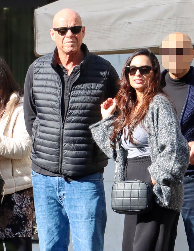 Ο Τζώνης Καλημέρης με την Ελπίδα Ιακωβίδου.