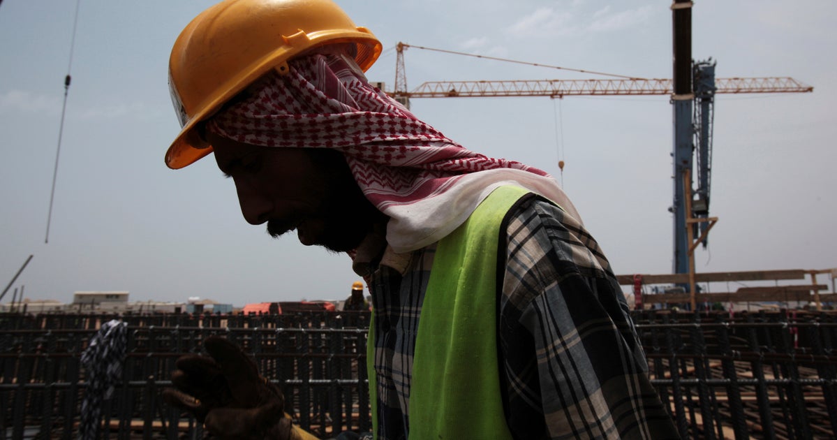 Migrant Workers Dying On Saudi Job Sites Amid World Cup Preparations: Rights Groups