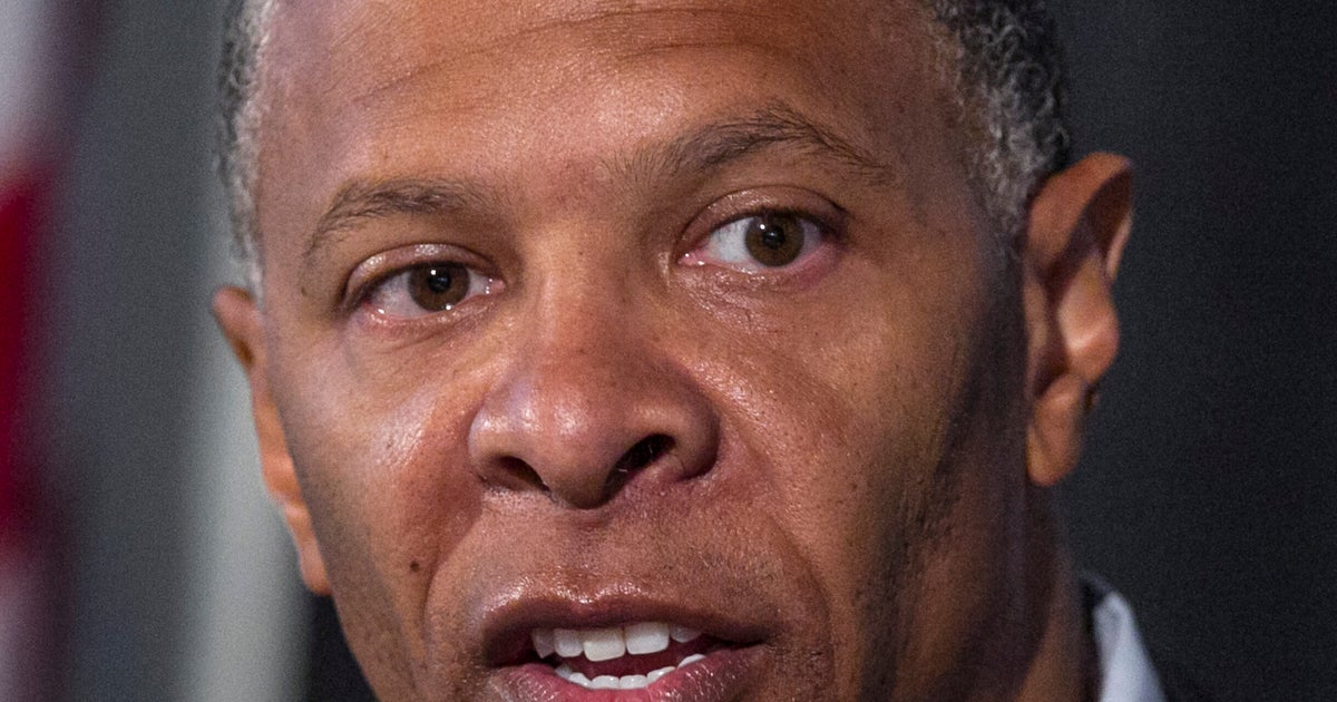 https://img.huffingtonpost.com/asset/68250d1f1a00004900b6389f.jpeg?ops=1200_630