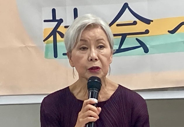 報告会で話す法政大学名誉教授で元総長の田中優子さん（2025年5月15日）