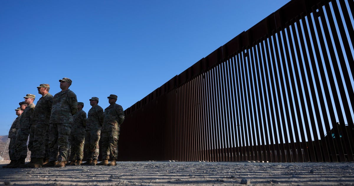 Judge Dismisses Charges Against Migrants Caught In New Border Military Zone