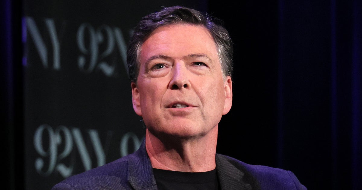 CNN Legal Eagle Shreds GOP Cry To Lock Up James Comey For Beach Photo