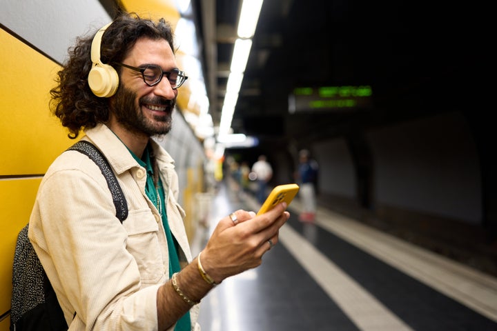 Even small moments of social connection can help you live longer.