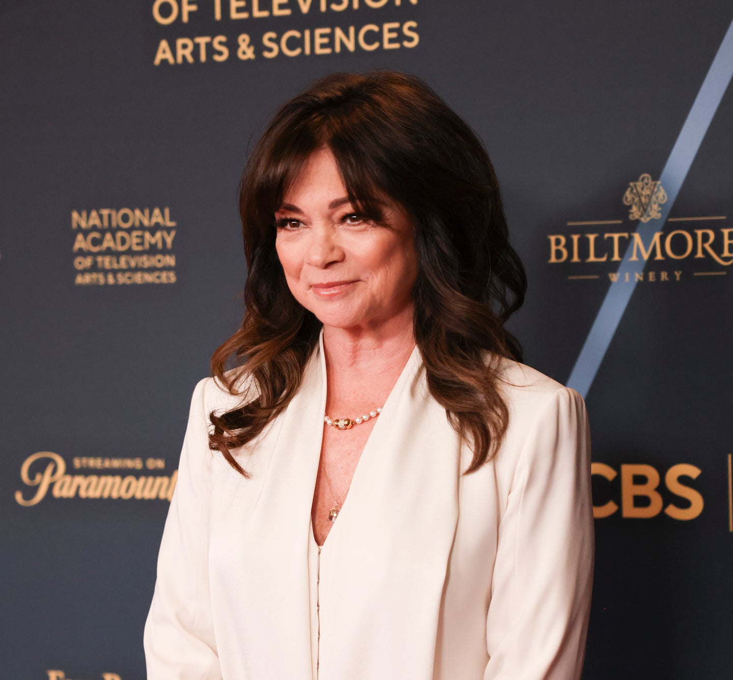Valerie Bertinelli Reflects On ‘Excruciating’ 8 Months HuffPost(02)