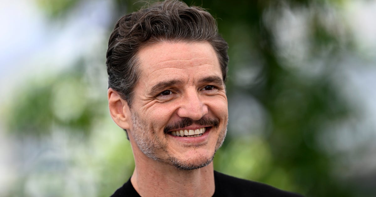 Pedro Pascal’s Bare Arms Went Viral, And The Internet Can’t Stop Thirsting Over Him