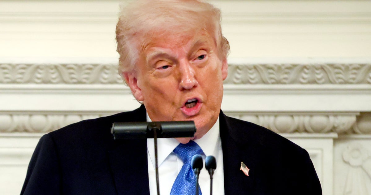 Trump Drops Crude Line At Kennedy Center Dinner In Bizarre Rant About 2020 Election