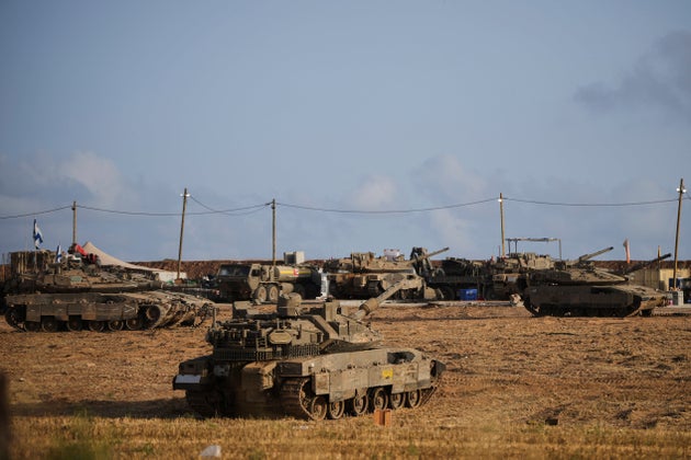 Ισραηλινά τανκ Israeli στα σύνορα Νοτίου Ισραήλ-Γάζας (19 Μαϊου 2025) 
