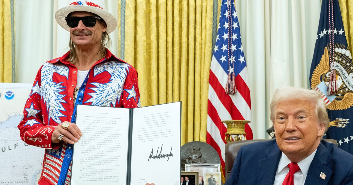 Kid Rock Toadies Up To Trump With Graphic, Violent Turn Of Phrase