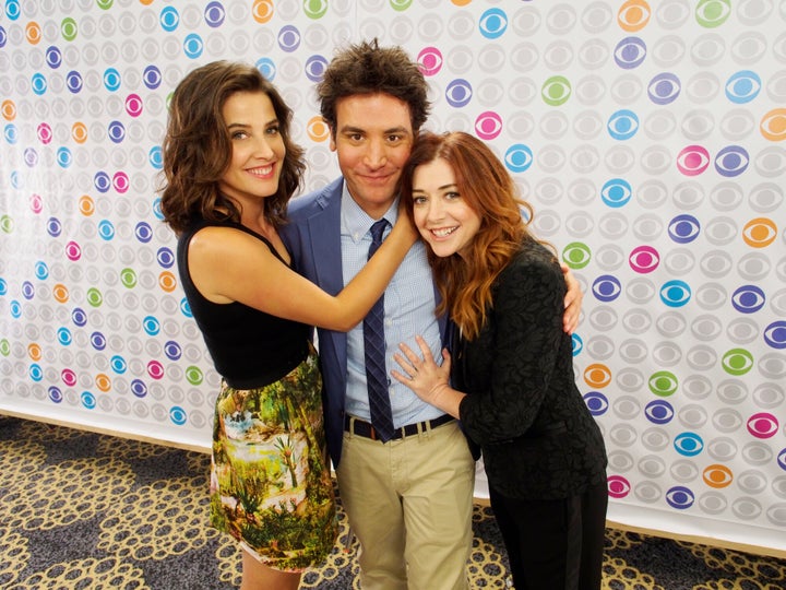 Smulders, Radnor and “HIMYM” co-star Alyson Hannigan in 2013.