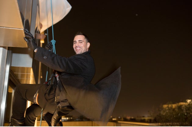 O Άνθιμος Ανανιάδης στα πρώτα γυρίσματα της ταινίας στο Σύνταγμα το 2021.