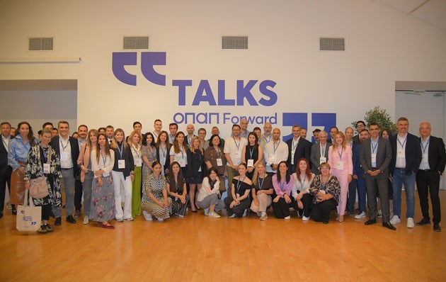 Οι επιχειρηματίες του προγράμματος ΟΠΑΠ Forward με διοικητικά στελέχη του ΟΠΑΠ και της Endeavor Greece